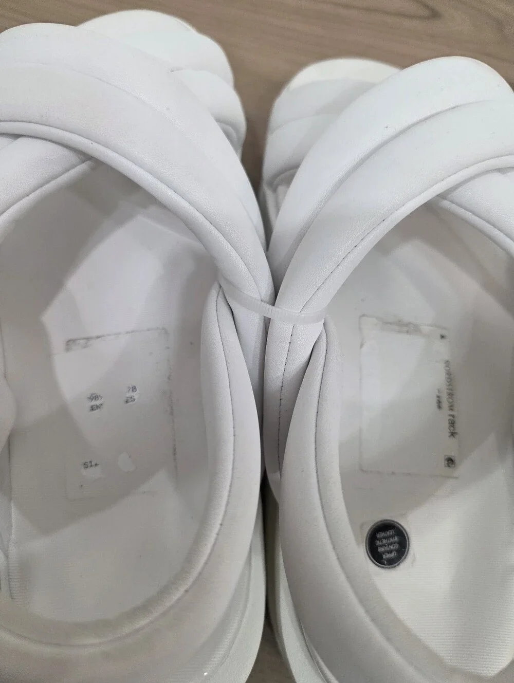 Nike Air Max Isla Sandals Womens 11 Shoes Summit White Platform Chunky Slingback